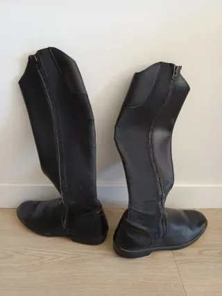 Botas de equitación negras. Fouganza 500.