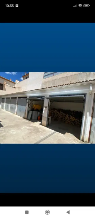 Dos cocheras juntas en Íllora