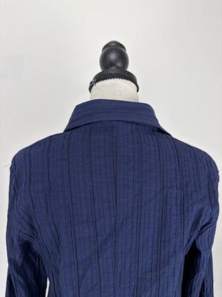 Camicia donna blu navy con ricami floreali