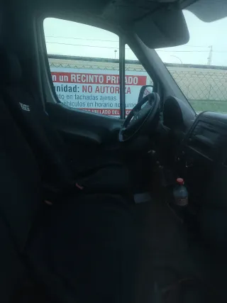 Mercedes-Benz eSprinter 2014