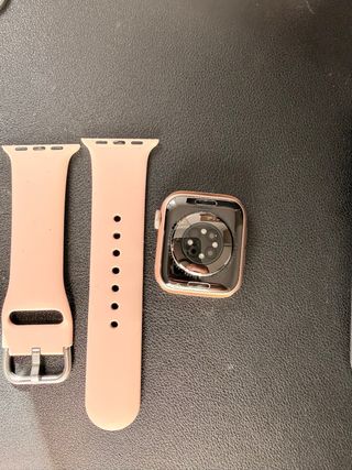 Apple Watch Series 6 40mm GPS + Cellular