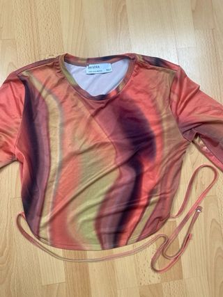 Lote 2 camisetas mujer marca Zara y Bershka M
