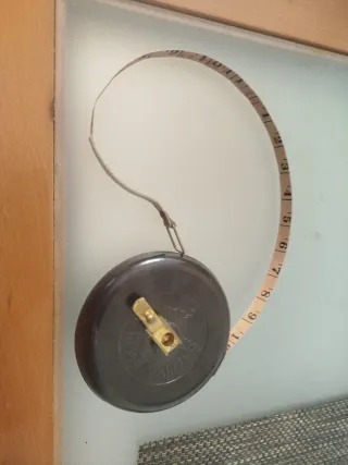 Cinta métrica antigua Made in China