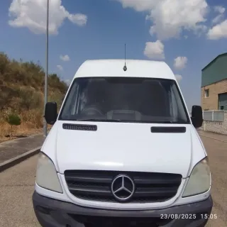 Mercedes-Benz Sprinter 2011