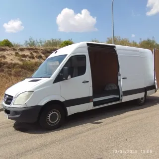 Mercedes-Benz Sprinter 2011