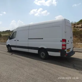 Mercedes-Benz Sprinter 2011