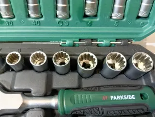 270° Carraca Giratoria PARKSIDE con Accesorios