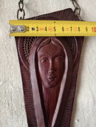 Madonnina scultura da parete in legno