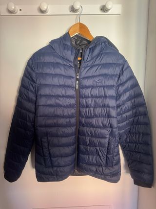 Chaqueta Hollister acolchada tipo bomber