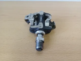 Garmin Rally XC100 Pedales