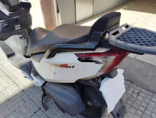 Kymco Yager 300cc Blanca