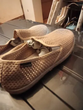 Zapatos Alberola Beige