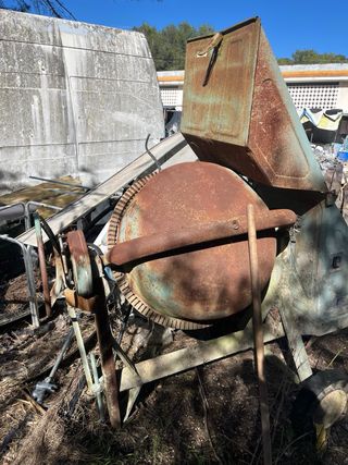 Hormigonera industrial funciona bien