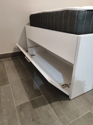 Cama juvenil 90cm + Somier + Colchón.