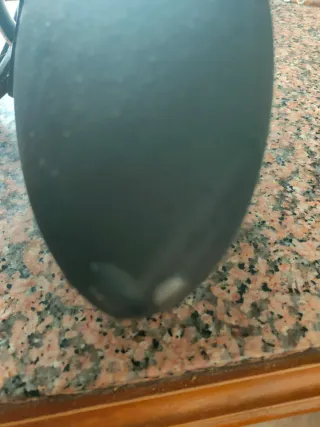 Altavoces B&W Negros Zeppelin