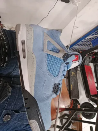 Zapatos Jordan Retro 4 University Blue Talla 41