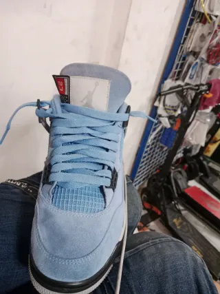 Zapatos Jordan Retro 4 University Blue Talla 41