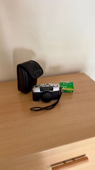 Olympus Pen EE3 Cámara Analógica