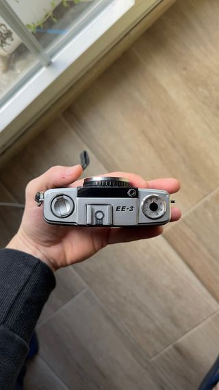 Olympus Pen EE3 Cámara Analógica