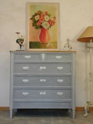 Cómoda antigua madera estilo años 50