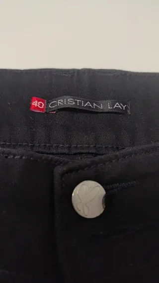 Pantalón vaquero negro