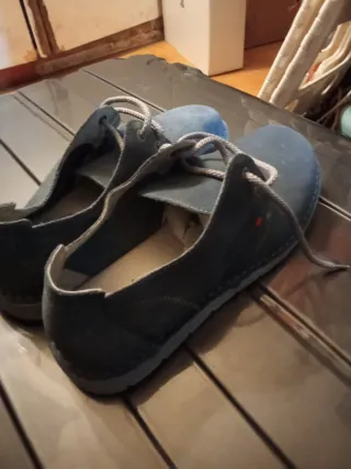 Zapatos azules de ante