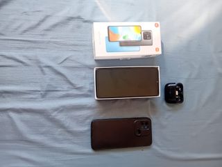 Redmi 10C + funda + auriculares inalámbricos