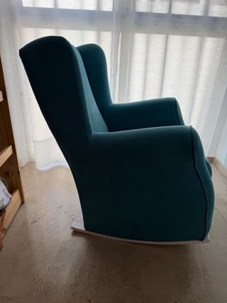 Sillón de lactancia azul