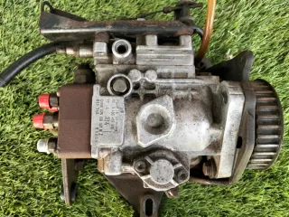 Bomba Inyectora Volkswagen Lt 2.4D (1979-1995)