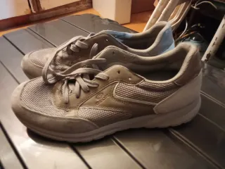 Zapatos Geox Beige/Gris