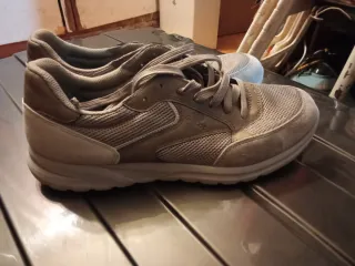 Zapatos Geox Beige/Gris