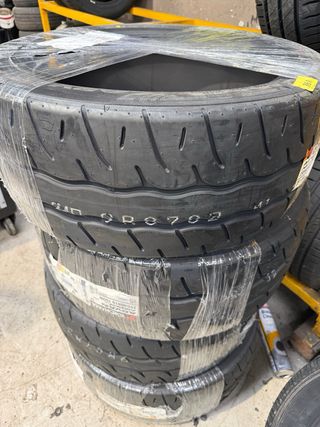 Neumaticos semi-slicks. Yokohama AD09.