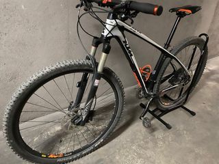 Bicicleta KTM Carbono