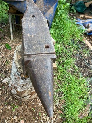 Yunque antiguo 1895 - 80 kg