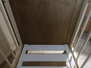 Cuna de madera para bebé