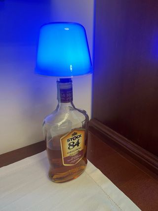 Lampada LED “ tappo per bottiglia “