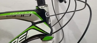 Bicicleta de Montaña Lapierre de carbono talla L,