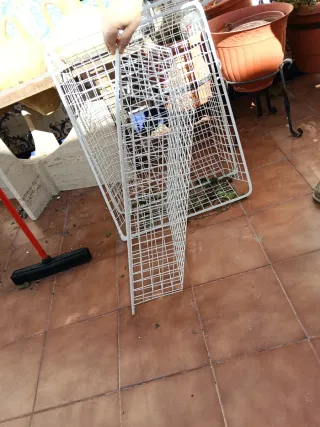 Cestas de armario metálicas