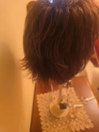 Peluca natural color castaño