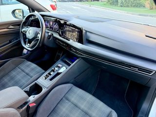 Volkswagen Golf mk8  GTD 2023