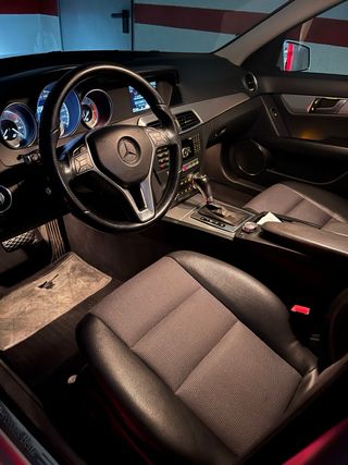 Mercedes-Benz Clase C 2012 autom.