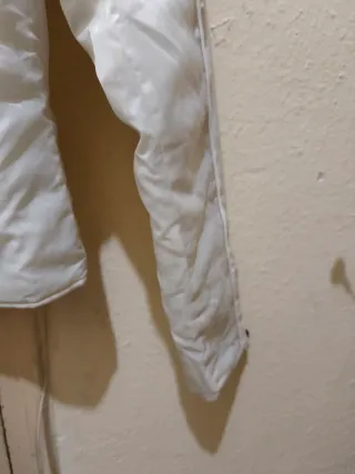 Chaqueta de mujer blanca