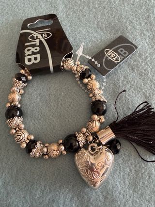 Pulsera T&B Corazón y Borla