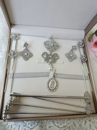 Aderezo de fallera niña a estrenar