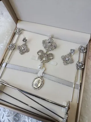 Aderezo de fallera niña a estrenar