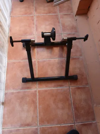 Rodillo de entrenamiento para bicicleta