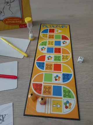 Juego de Mesa Pictionary, de Mattel
