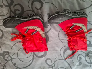 Mono nieve niño Decathlon 6 años y botas T31-32