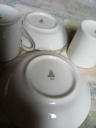 2 Tazzine Heinrich con piattino decoro in oro zecc