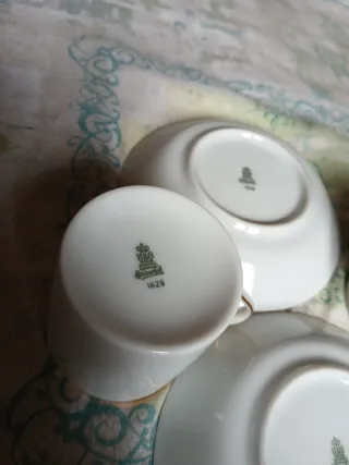 2 Tazzine Heinrich con piattino decoro in oro zecc